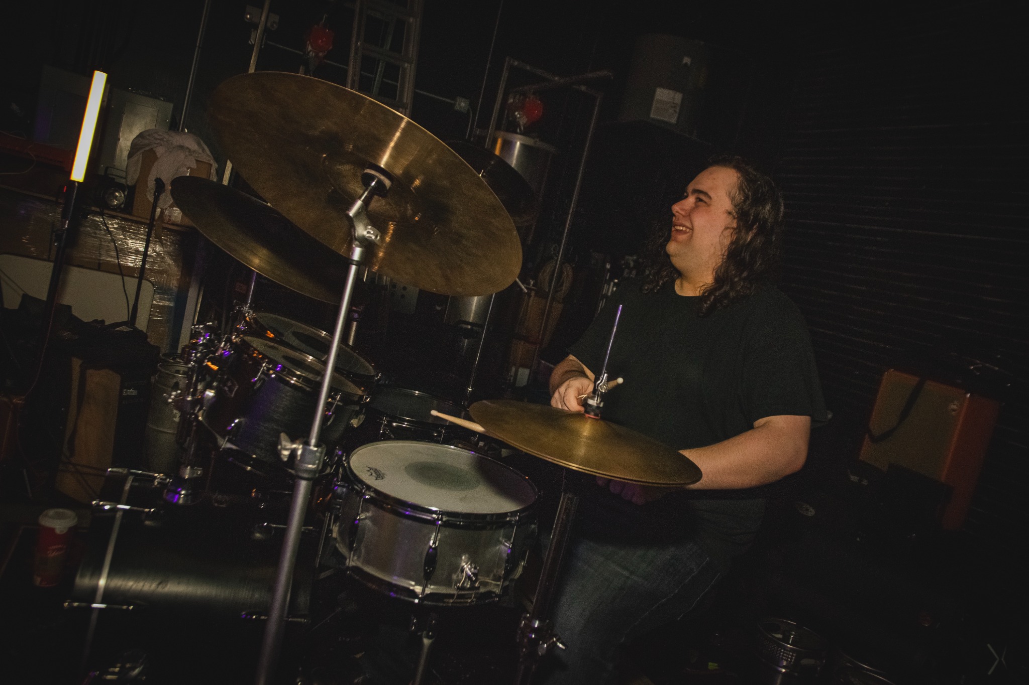Scattered Light live photo 1